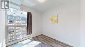 1701 - 21 CARLTON STREET Toronto