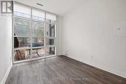 103 - 2396 MAJOR MACKENZIE DRIVE W Vaughan