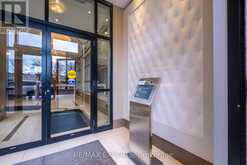 103 - 2396 MAJOR MACKENZIE DRIVE W Vaughan