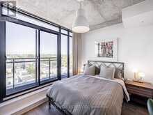 703 - 1239 DUNDAS STREET W Toronto