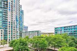 417 - 215 FORT YORK BOULEVARD Toronto