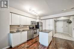 417 - 215 FORT YORK BOULEVARD Toronto