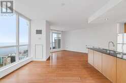 2502 - 218 QUEENS QUAY W Toronto