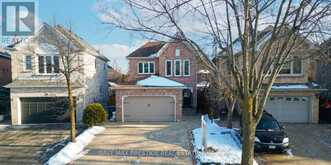 7 HOOD CRESCENT Brampton