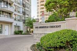 807 - 1 ABERFOYLE CRESCENT Toronto