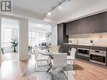 314 - 377 MADISON AVENUE Toronto