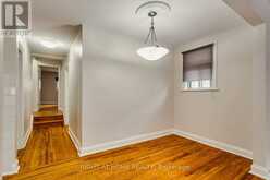 UPPER - 2111 LAWRENCE AVENUE W Toronto