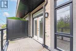 9 - 3 BOND CRESCENT Richmond Hill