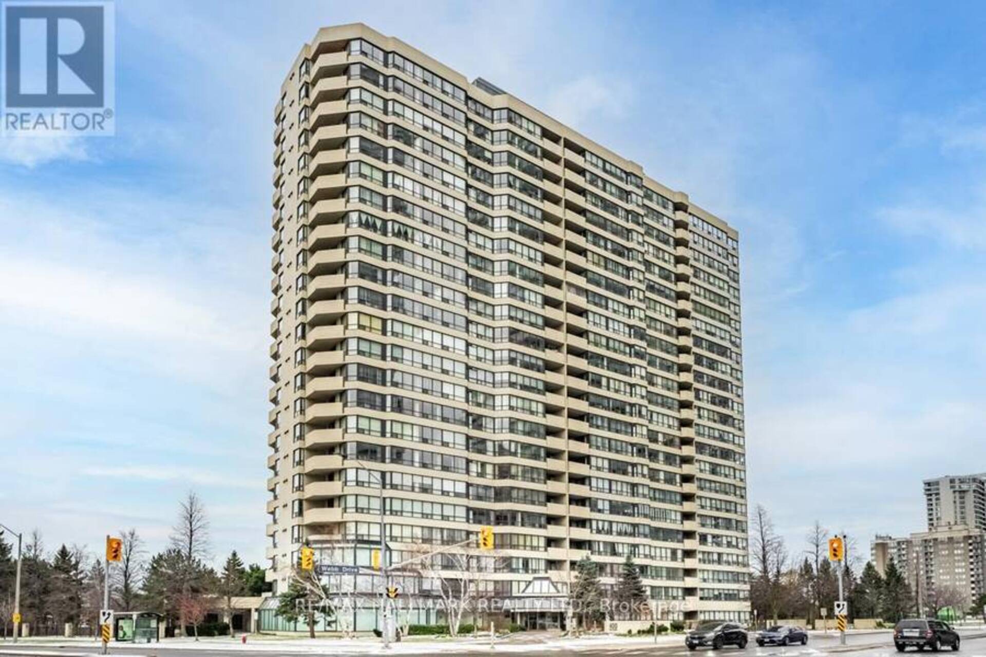 702 - 400 WEBB DRIVE Mississauga