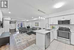 28 - 51 HAYS BOULEVARD Oakville