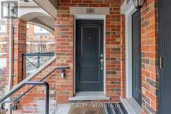 28 - 51 HAYS BOULEVARD Oakville