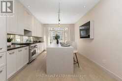 15 NIAGARA STREET Toronto