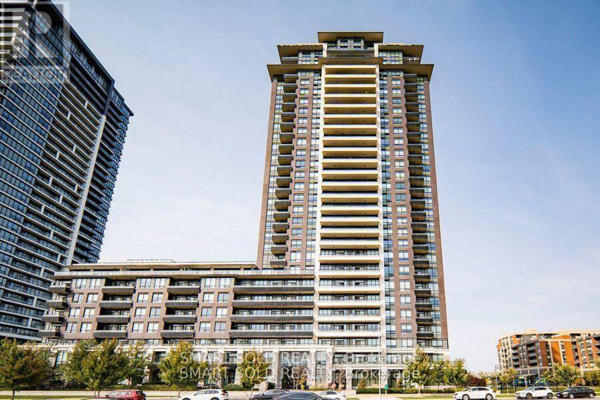 916 - 15 WATER WALK DRIVE Markham