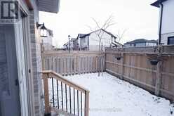 8 - 3564 SINGLETON AVENUE London