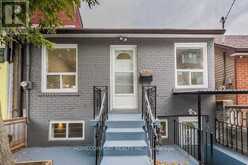 208 MANNING ( BASEMENT) AVENUE Toronto