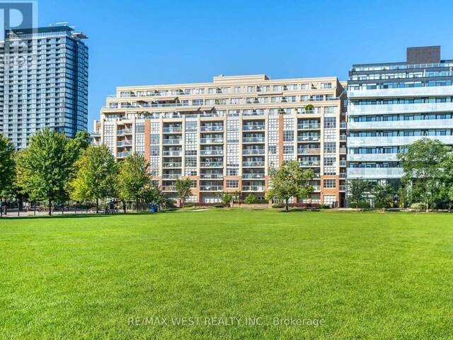 305 - 15 STAFFORD STREET Toronto Ontario