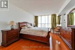 1711 - 268 RIDLEY BOULEVARD Toronto