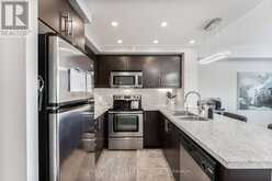 414 - 676 SHEPPARD AVENUE E Toronto