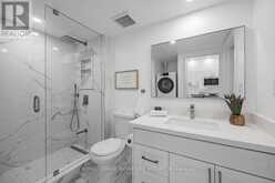 1005 - 284 BLOOR STREET W Toronto