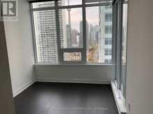 2909 - 19 BATHURST STREET Toronto