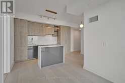 4811 - 1 YORKVILLE AVENUE Toronto