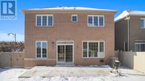 825 LANGFORD BOULEVARD Bradford/West Gwillimbury