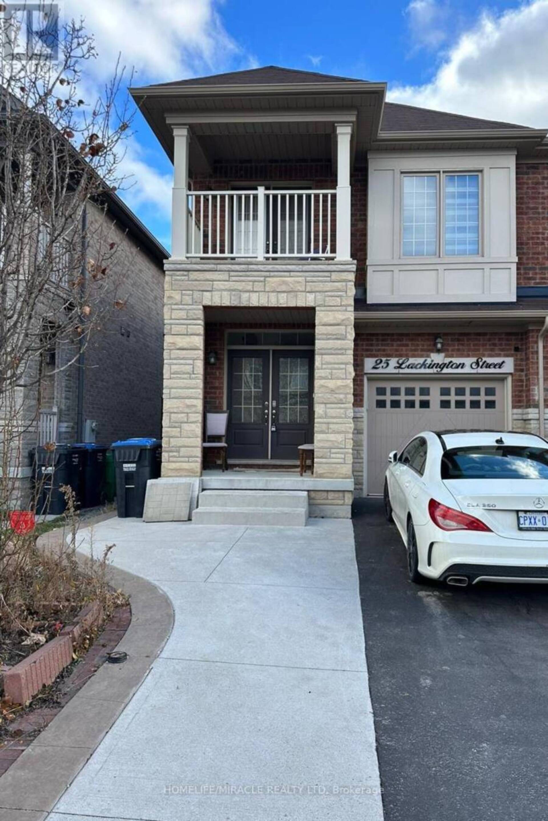 25 LACKINGTON STREET Brampton