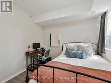 8 - 68 WINSTON PARK BOULEVARD Toronto