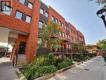 8 - 68 WINSTON PARK BOULEVARD Toronto