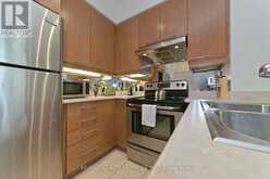 1407 - 1121 BAY STREET E Toronto