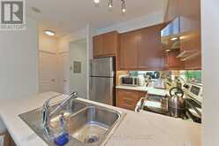 1407 - 1121 BAY STREET E Toronto