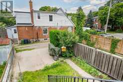 462&464 SAMMON AVENUE Toronto