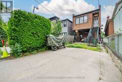 462&464 SAMMON AVENUE Toronto