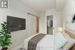 1502 - 11 YORKVILLE AVENUE Toronto