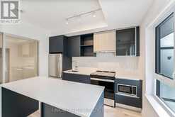 618 - 395 DUNDAS STREET W Oakville