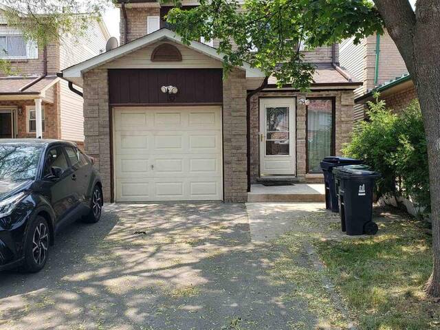 32 BRIARWOOD AVENUE Toronto Ontario