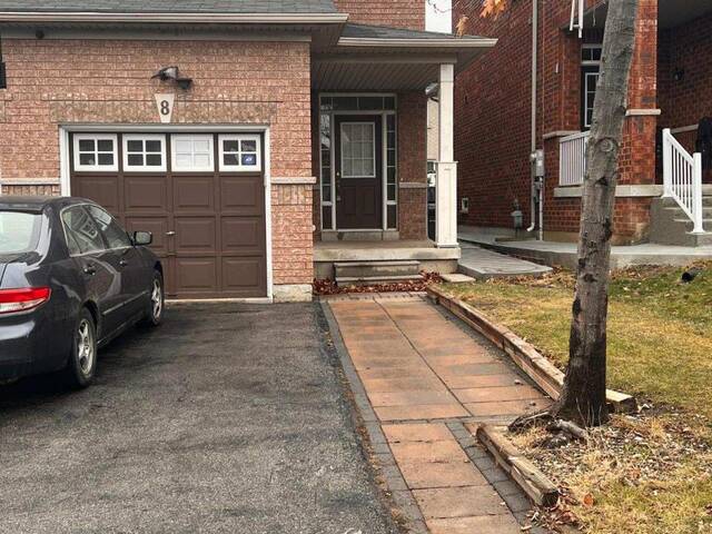 8 ROCKY POINT CRESCENT Brampton Ontario