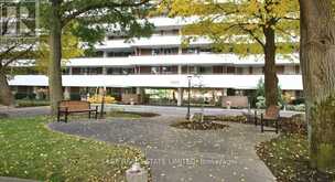 1006 - 1 ROYAL ORCHARD BOULEVARD Markham