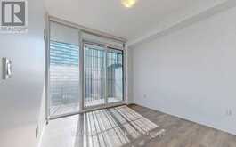 1011 - 8 EGLINTON AVENUE E Toronto