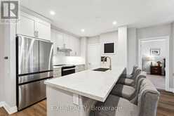 522 - 830 MEGSON TERRACE Milton