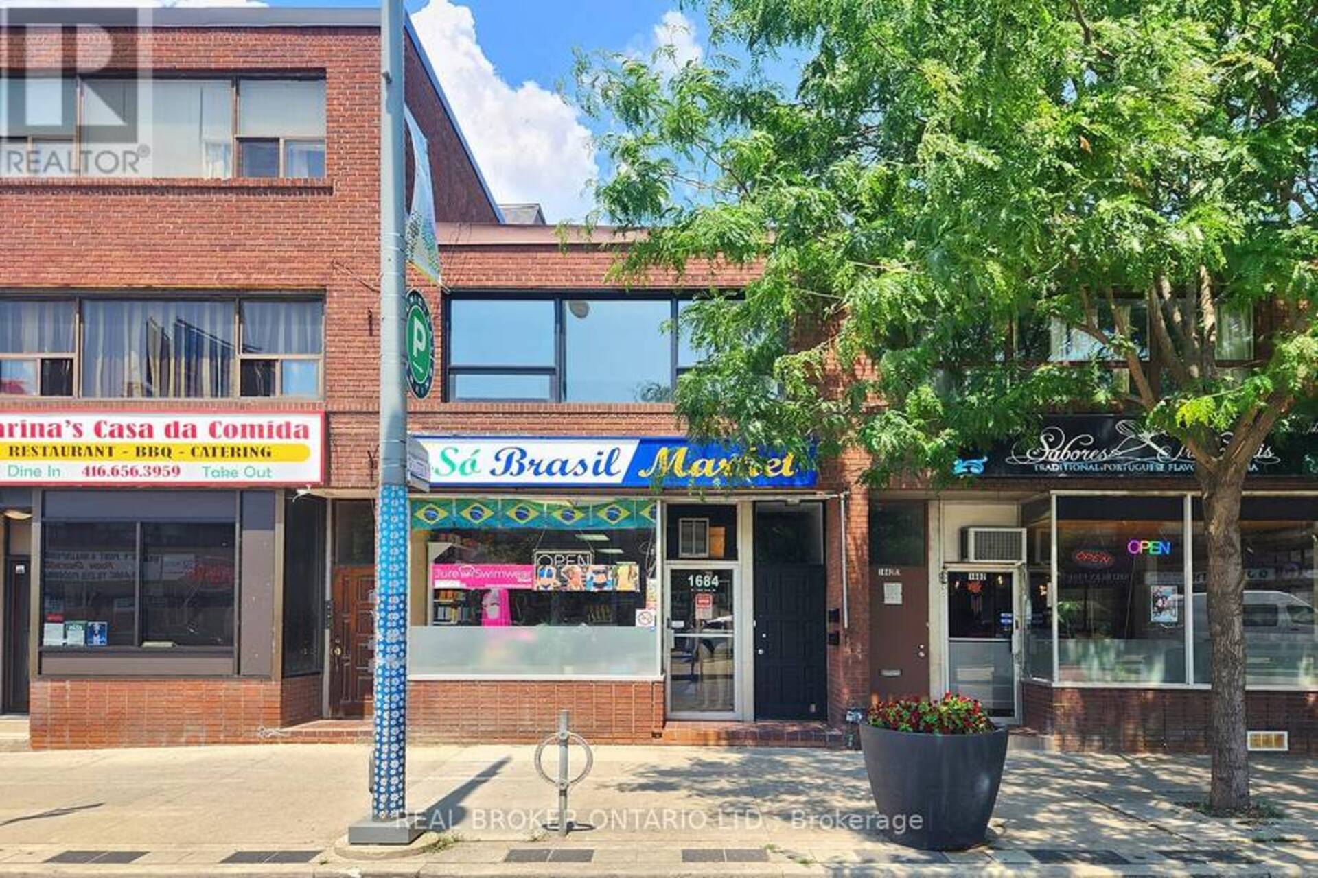 1684 ST CLAIR AVENUE W Toronto