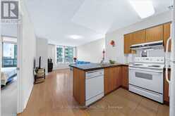 307 - 50 DISERA DRIVE Vaughan