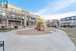 79 - 25 KNOTSBERRY CIRCLE Brampton