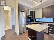 501 - 21 BALMUTO STREET Toronto