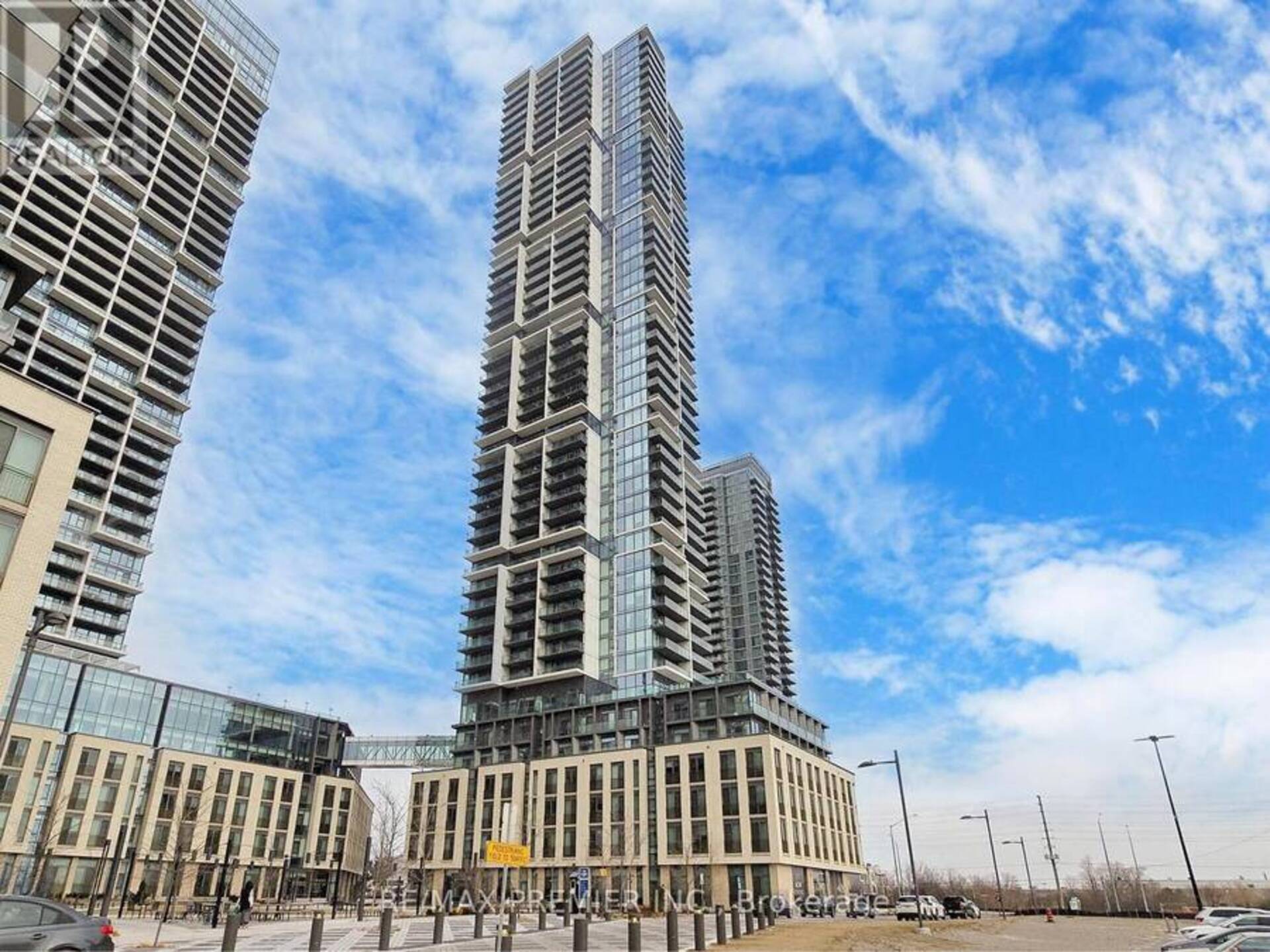 2510 - 7890 JANE STREET Vaughan