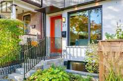 27 PALMERSTON SQUARE Toronto