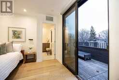 27 PALMERSTON SQUARE Toronto