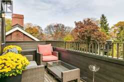 27 PALMERSTON SQUARE Toronto