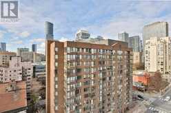 1005 - 319 JARVIS STREET Toronto