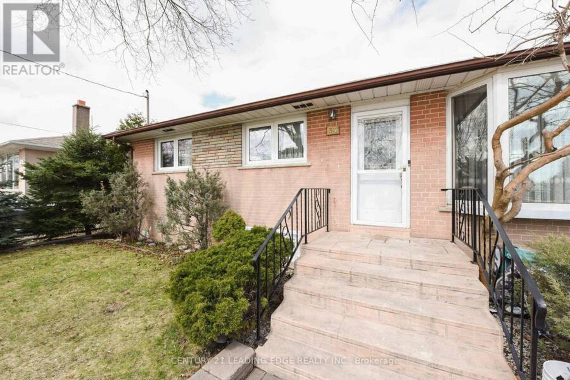 34 PARAGON ROAD Toronto